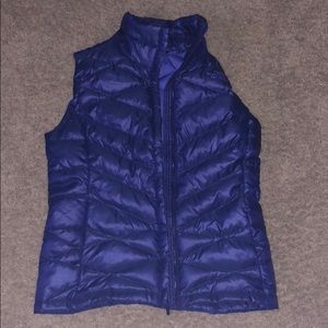 North face vest